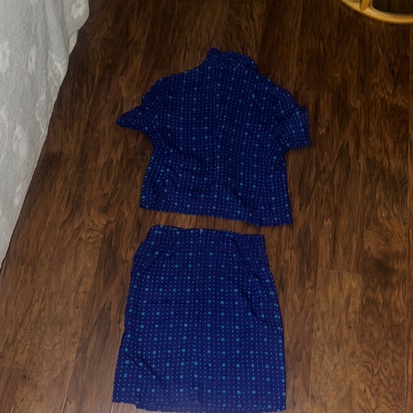 Blue Button-Up Top and Skirt Set - Picture 4 of 4